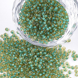 12/0 grade a perles de rocaille en verre rondes, les couleurs de l'intérieur transparentes, aigue-marine moyenne, 2x1.5mm, Trou: 0.7mm, environ 5388 pcs/50 g