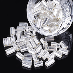 Abalorios de la semilla de cristal, plata forrado agujero cuadrado, cubo, whitesmoke, 6~7x3.5x3.5mm, agujero: 1.2 mm, aproximamente 450 g / bolsa