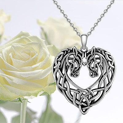 Кулон в виде сердца с конём и узлом викингов из сплава&nbsp;FS-WG2DD1C-01-1