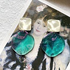 アクリルスタッドダングルイヤリング  長方形のナゲット  ライトシーグリーン  40mm&nbsp;WG5CC9B-01