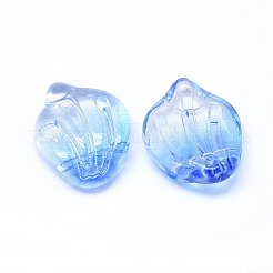 クリアガラスチャーム  シェル型花びら  ツートン  コーンフラワーブルー  15x12x4mm  穴：1mm&nbsp;GLAA-H016-01A-1