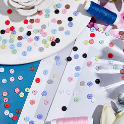 300 шт. двухцветных смоляных пуговиц&nbsp;BUTT-GF0004-15