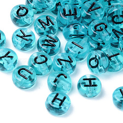 Perles en acrylique transparente, trou horizontal, plat rond avec des lettres aléatoires, bleu ciel, 7x3.5mm, Trou: 1.8mm, environ 3600~3700 pcs/500 g