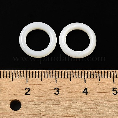 Anello di collegamento con conchiglia bianca naturale&nbsp;SSHEL-M022-06A-1