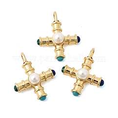 Pendentifs en laiton avec malachite et turquoise synthétiques et perles en plastique ABS, breloques de croix, crémaillère plaquage, sans plomb et sans cadmium, Plaqué longue durée, véritable 18k plaqué or, 32x26x9.5mm, Trou: 4.5x4.5mm