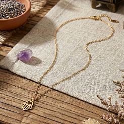 Halskette mit hohlem Herzanhänger in Form einer Hamsa-Hand aus Edelstahl 304 für Damen&nbsp;VC2540