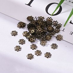 アイアン製ビーズキャップ  カドミウムフリー＆鉛フリー  花  マルチ花弁  2つのスタイルがランダムです  アンティークブロンズ  6x1mm  穴：1mm&nbsp;IFIN-R197-AB