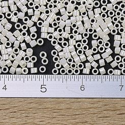 MIYUKIデリカビーズ小  シリンダー  日本製シードビーズ  15/0  （dbs0203)クリームセイロン  1.1x1.3mm  穴：0.7mm  約175000個/袋  50 G /袋&nbsp;SEED-X0054-DBS0203