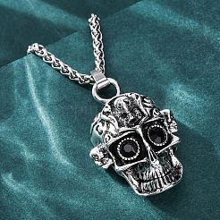 Ожерелья с подвеской из цинкового сплава и стразов с черепом NJEW-Z062-02AS