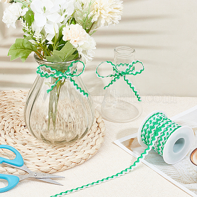 Лента из полиэстера с волнистой бахромой длиной 15 м. OCOR-GF0003-04C-1