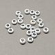 Perles de lettre à trous horizontaux acryliques blanches et noires SACR-Q101-01R-1