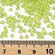 12/0グレードの丸いガラスシードビーズ  透明色の虹  緑黄  12/0  2x1.5mm  穴：0.9mm  約3333個/50g X-SEED-Q010-F548-3
