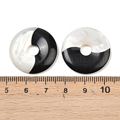 Натуральный черный оникс (окрашенный и нагретый) с подвесками из натуральных белых ракушек SSHEL-B006-10