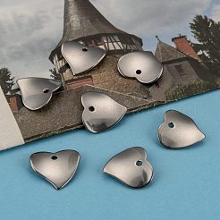 変色しにくい304ステンレススチールのハートチャーム  ウェーブのかかった  ステンレス鋼色  15x16x1mm  穴：1mm&nbsp;STAS-M004-02