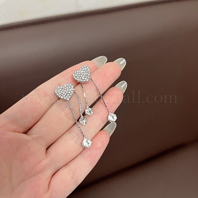 Серьги-гвоздики в форме сердца с плоскими круглыми кристаллами из сплава и стразами FS-WG4183D-01-1