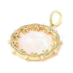 Pendentifs en laiton sertis de micro-pavés de zircone cubique transparente et de coquillage blanc naturel&nbsp;CU-CBA6938-09G-01