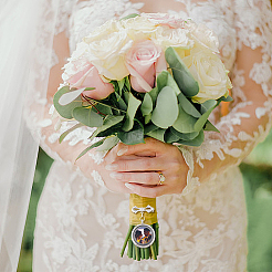 Броши из латуни с бантом&nbsp;JEWB-AB00019