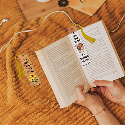 4 комплект акриловых закладок-подвесок ко Дню учителя&nbsp;DIY-GL0004-27A