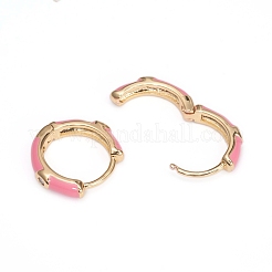 Серьги-кольца Huggie из латуни с прозрачным фианитом и прозрачным фианитом EJEW-I240-02A