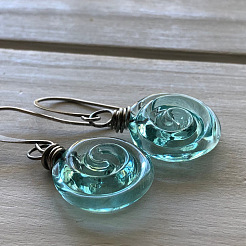 Aretes colgantes de resina y aleación&nbsp;WG626EB-02