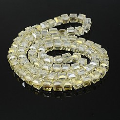 電気メッキガラスビーズ  虹メッキ  多面カット  キューブ  シャンパンイエロー  10~11x10~11x10~11mm  穴：1mm&nbsp;EGLA-E006-2S