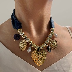 Halskette mit Herzanhänger aus Denimstoff&nbsp;WGD44EE-01