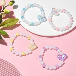 Bracciale elasticizzato con perline a forma di cuore in resina scintillante e acrilico per gioielli per bambini&nbsp;BJEW-JB09549