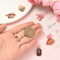 1 pendentif en laiton émaillé&nbsp;ENAM-YW0009-21A