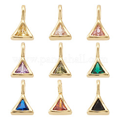 9 breloque triangulaire en laiton micro pavé de zircones cubiques&nbsp;KK-TA0008-27