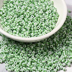 8/0 colori opachi filtrano perline di semi di vetro, foro rotondo, tondo con motivo a strisce, verde lime, 3~3.5x2~3mm, Foro: 1 mm, su 450 g / borsa