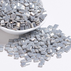MIYUKIティラビーズ  日本製シードビーズ  2穴  （tl1865)不透明スモークグレー光沢  5x5x1.9mm  穴：0.8mm  約1180個/100g&nbsp;SEED-J020-TL1865