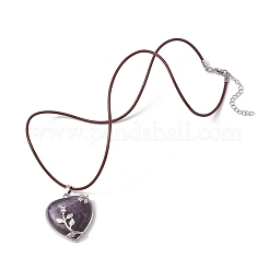 Collar con colgante de corazón de amatista natural y cordones de piel de vacuno.&nbsp;NJEW-JN04598-01