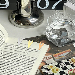 12 Stück Lesezeichen aus Edelstahl in 3 Farben.&nbsp;STAS-LP0004-51