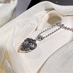 Vintage-Halsketten mit Kugelkette und geschnitztem Herzanhänger aus Kunststoff für Damen&nbsp;JL7014