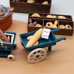 Пластиковые миниатюрные украшения для пекарни&nbsp;PW-WGB0F20-01