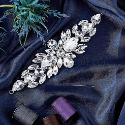 真鍮ラインストーン縫製装飾1個  結婚式のテーマ  ドレスシューズ衣服装飾  花  銀  180x49x10mm  穴：4mm&nbsp;DIY-FG0002-44