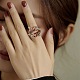 手の指を抱きしめるキュービックジルコニアカフリング  女性のための18KGP本金メッキ真鍮オープンリング  ニッケルフリー  カラフル  usサイズ6（16.5mm） X1-RJEW-T016-35G-01-5