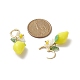 Boucles d'oreilles pendantes en résine citron avec feuille et fleur d'imitation perle EJEW-TA00192-4