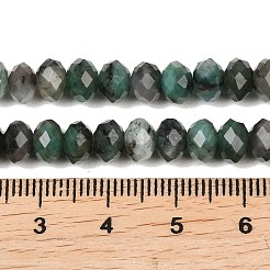 Натуральные изумрудные бисерные пряди&nbsp;G-B175-A23-4x6mm