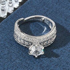 Verstellbare Fingerringe aus Messing mit rundem Zirkonia-Stein und Baguette-Verzierungen für Damen&nbsp;CU-CBA7E55-16P