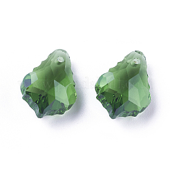 カット加工ガラスペンダント  葉  グリーン  16x11x6mm  穴：1.5mm&nbsp;GLAA-F068-C01-01