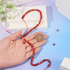 1連売り染め天然赤縞瑪瑙/縞瑪瑙ビーズ連売り  ファセットテーブルカットキューブ  4.5~5x5~5.5x5~5.5mm  穴：1.2mm  約74~77個/連  14.88~15.04インチ（37.8~38.2cm）&nbsp;G-TA0003-36