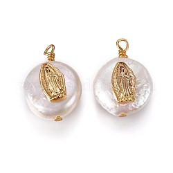 Colgantes naturales de perlas cultivadas de agua dulce, con oro chapado fornituras de latón, plano y redondo con virgen maría, blanco, dorado, 17~23x12~14mm, agujero: 1.6 mm