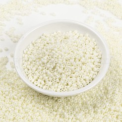 MIYUKIラウンドロカイユビーズ  日本製シードビーズ  (rr421) 不透明なクリーム光沢  8/0  3mm  穴：1mm  約422~455PCS /ボトル  10 G /ボトル&nbsp;SEED-JP0009-RR0421