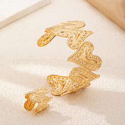 Sets aus Armreifen und Ringen in Herzform aus Eisen mit Struktur für Damen&nbsp;WG0A4C8-01