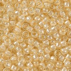 TOHOラウンドシードビーズ  日本製シードビーズ  （352)つの内側の色のクリスタル/バターイエロー  15/0  1.5mm  穴：0.7mm  約3000個/10g&nbsp;X-SEED-TR15-0352