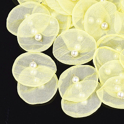 Organza-Stoffanhänger, mit Eisenfund und ABS Kunststoff Imitation Perle, Licht Gold, Champagnergelb, 40~55x43~53 mm, Bohrung: 2 mm
