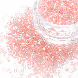 Abalorios de vidrio bugle, colores transparentes arco iris, rosa, 2.5~3x2mm, agujero: 0.9 mm, aproximamente 15000 unidades / libra