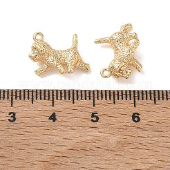 真鍮チャーム  槌目模様の犬のチャーム  18KGP本金メッキ  11x16x5.5mm  穴：1mm&nbsp;KK-CBA61F8-02G