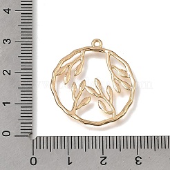 真鍮チャーム  葉のチャームが付いたフラットラウンド  切り取る  18KGP本金メッキ  27x24.5x1mm  穴：1.4mm&nbsp;KK-H293-06B-G